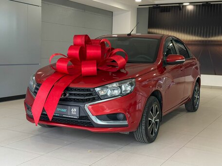 2017 Lada (ВАЗ) Vesta I, красный, 677000 рублей, вид 1