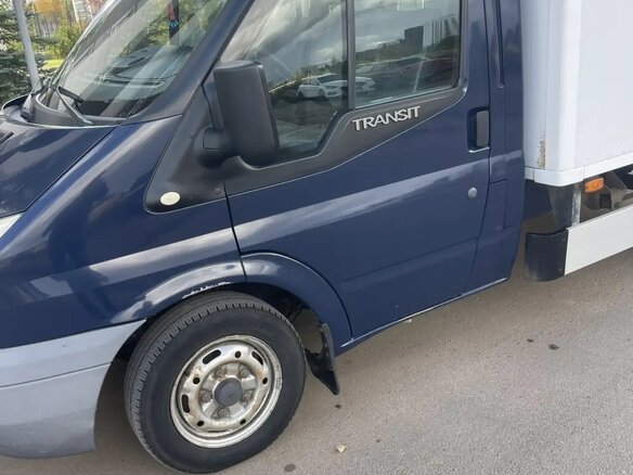 2017 Ford Transit, синий, 1500000 рублей - вид 4