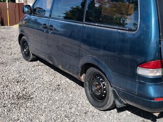 1994 Nissan Largo III (W30), синий, 370000 рублей, вид 2