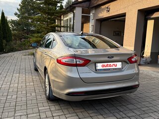 2017 Ford Mondeo V, бежевый, 1300000 рублей, вид 4