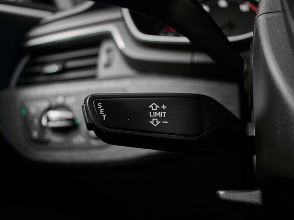 2016 Audi A4 V (B9), белый, 1680000 рублей - вид 13