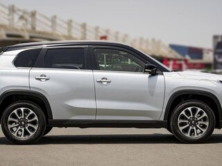 2024 Suzuki Grand Vitara III, белый, 2800000 рублей, вид 3