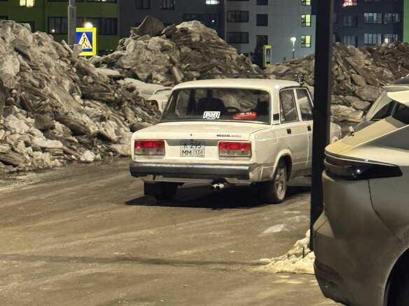 2010 Lada (ВАЗ) 2107, белый, 269000 рублей