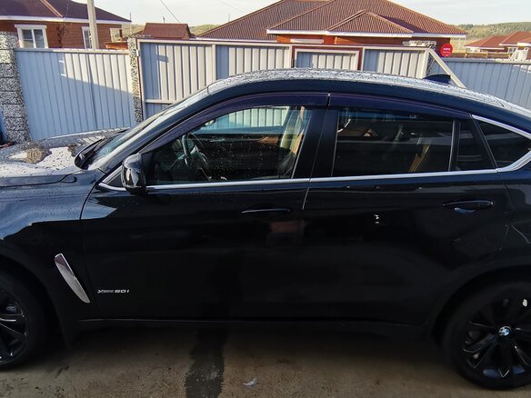 2015 BMW X6 50i II (F16), чёрный, 3999999 рублей - вид 30