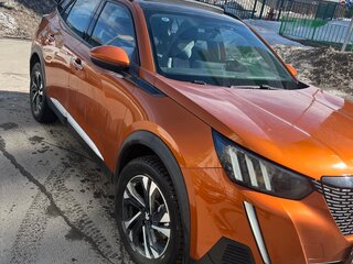 2021 Peugeot 2008 II, оранжевый, 1700000 рублей, вид 1