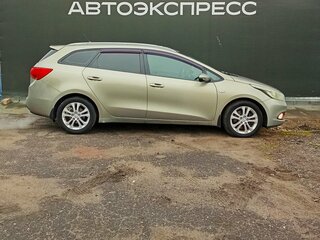 2013 Kia Ceed II, серебристый, 750000 рублей, вид 4