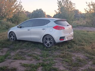 2015 Kia Ceed II Рестайлинг, серебристый, 1230000 рублей, вид 5