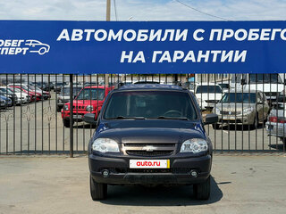 2017 Chevrolet Niva I Рестайлинг, коричневый, 549000 рублей, вид 2