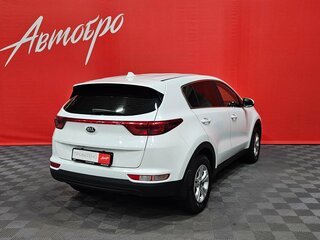 2016 Kia Sportage IV, белый, 1799000 рублей, вид 5