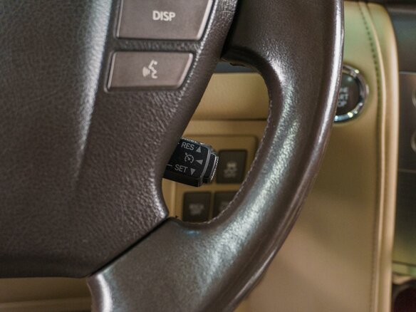 2009 Lexus LX 570 III, чёрный - вид 18