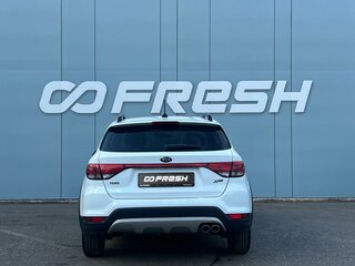 2019 Kia Rio X-Line IV, белый, 1525000 рублей, вид 4
