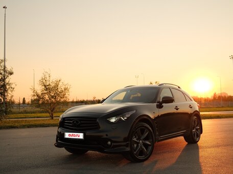 2012 Infiniti FX37 II (S51) Рестайлинг, чёрный, 1980000 рублей, вид 2