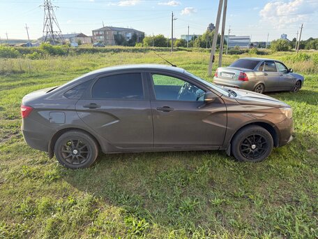 2017 Lada (ВАЗ) Vesta I, коричневый, 620000 рублей, вид 3
