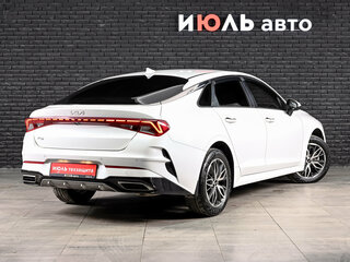 2022 Kia K5 III, белый, 2750000 рублей, вид 4