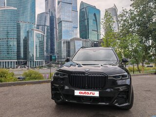 2021 BMW X7 30d I (G07), чёрный, 9000000 рублей, вид 3