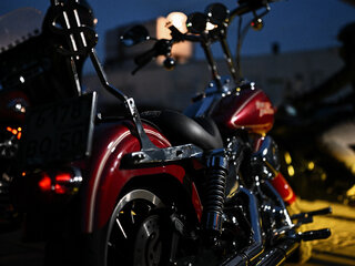 2004 Harley-Davidson Dyna Low Rider, красный, 800000 рублей, вид 2