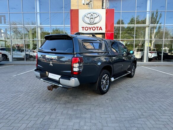 2021 Mitsubishi L200 V Рестайлинг, серый, 3149000 рублей - вид 3