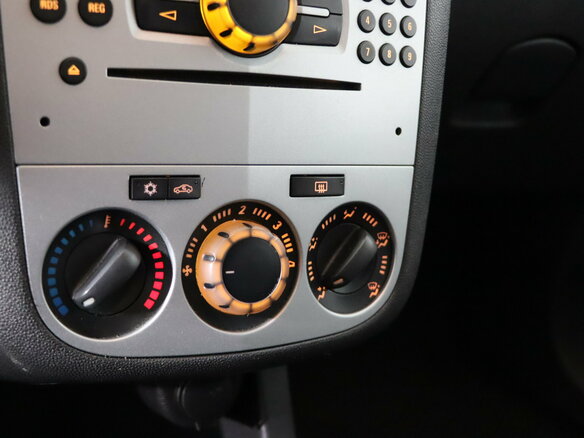 2012 Opel Corsa D Рестайлинг II, чёрный, 399990 рублей - вид 18