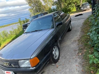 1987 Audi 100 III (C3), серебристый, 80000 рублей, вид 1