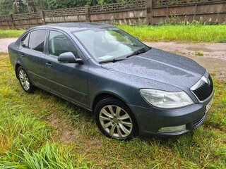 2011 Skoda Octavia II (A5) Рестайлинг, серый, 600000 рублей, вид 1