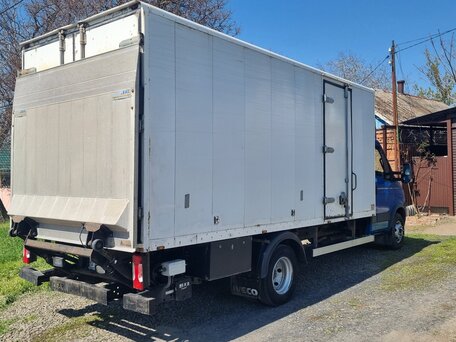2013 Iveco Daily, синий, 1800000 рублей, вид 4