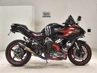2018 Kawasaki Ninja H2 SX, чёрный, 1157000 рублей, вид 2