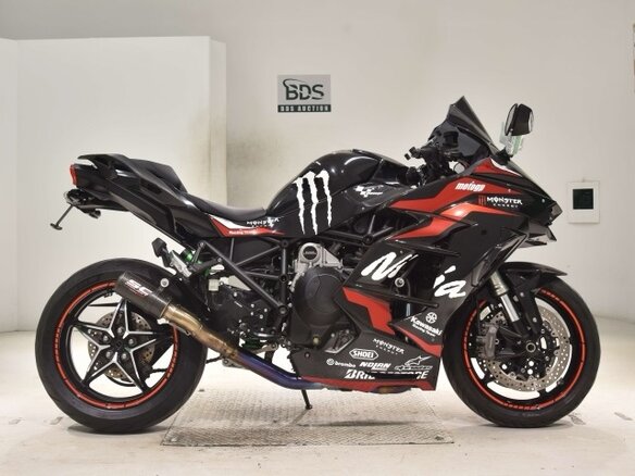 2018 Kawasaki Ninja H2 SX, чёрный, 1157000 рублей - вид 1