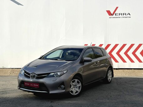 Toyota Auris II