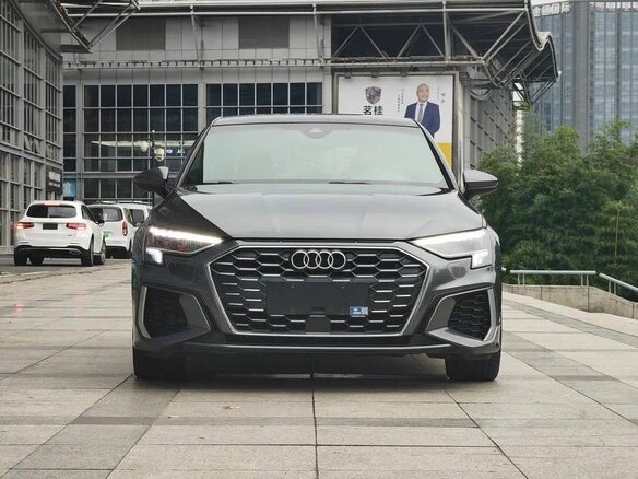 2021 Audi A3 35 TFSI Long IV (8Y), серый, 2550000 рублей