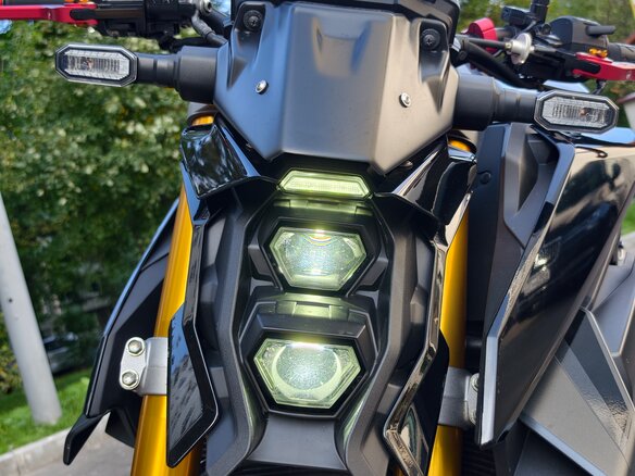 2022 Suzuki GSX-S 1000, чёрный, 1050000 рублей - вид 4