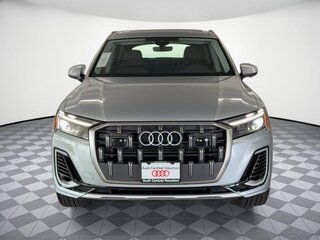 2026 Audi Q7 45 TFSI II (4M) Рестайлинг 2, серебристый, 7825199 рублей, вид 2
