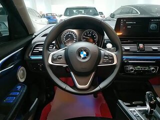 2022 BMW 1 серии 120i III (F52) Рестайлинг, белый, 1580000 рублей, вид 4