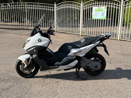 2015 BMW C 650 Sport, белый, 630000 рублей, вид 4