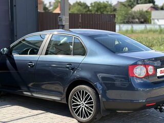 2007 Volkswagen Jetta V, серый, 600000 рублей, вид 4