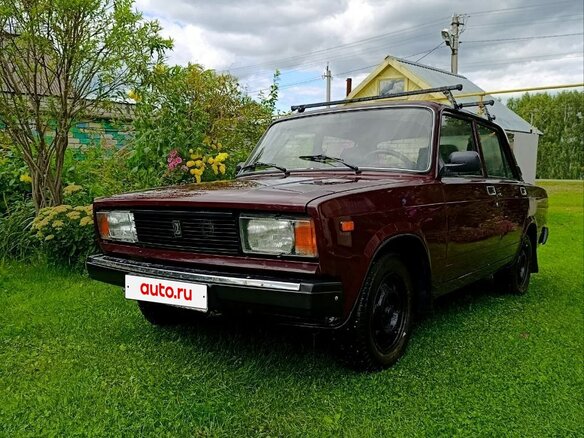 2008 Lada (ВАЗ) 2105, пурпурный, 165000 рублей
