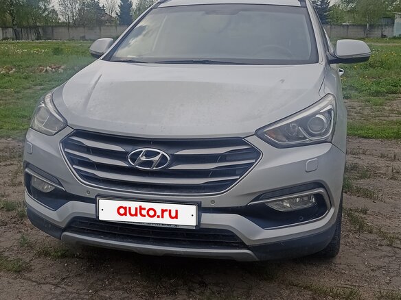 2015 Hyundai Santa Fe III Рестайлинг, серебристый, 2200000 рублей