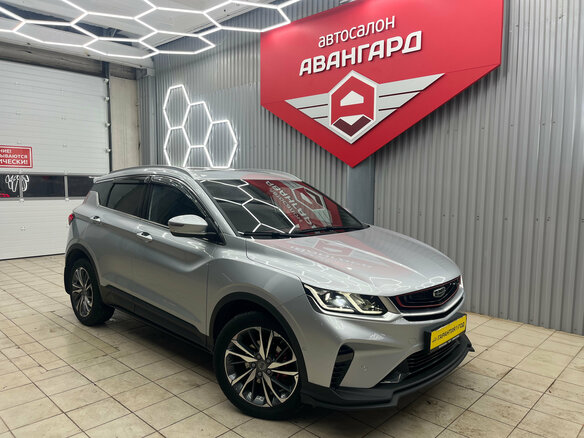2021 Geely Coolray I, серебристый, 1670000 рублей