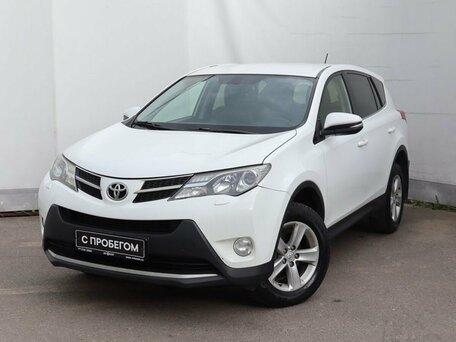 Toyota RAV4 IV (XA40)
