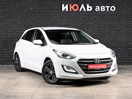 2015 Hyundai i30 II Рестайлинг, белый, 1200000 рублей, вид 3