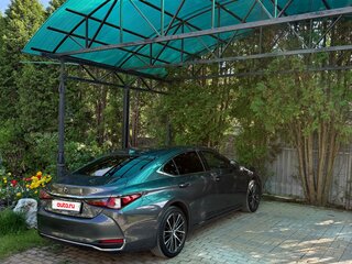 2021 Lexus ES 250 VII Рестайлинг, серый, 4550000 рублей, вид 5