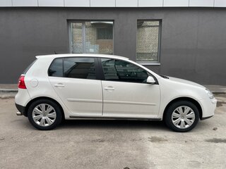 2007 Volkswagen Golf V, белый, 650000 рублей, вид 1