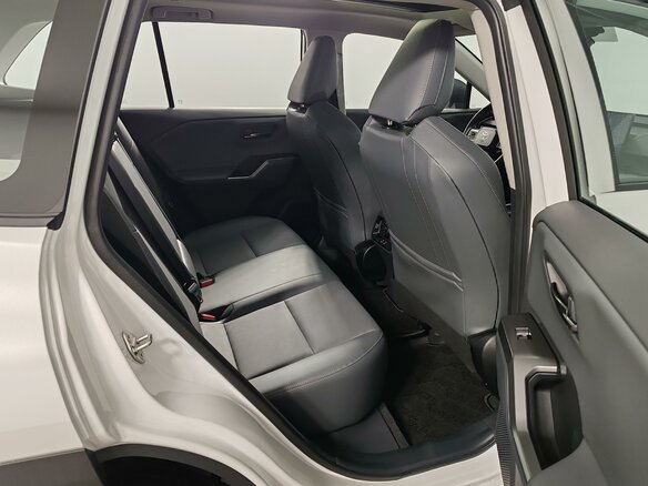 2026 Toyota RAV4 VI (XA60), белый, 4590000 рублей - вид 17