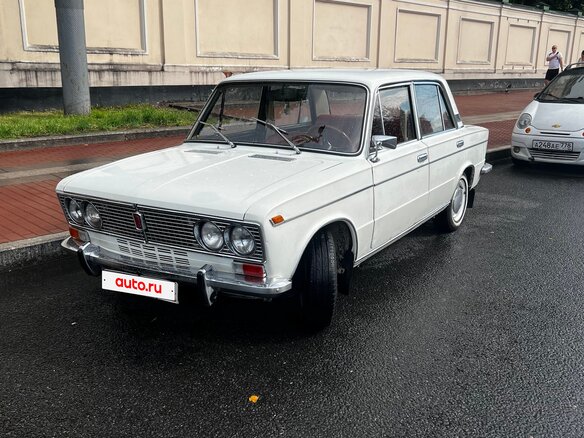1973 Lada (ВАЗ) 2103, белый - вид 12