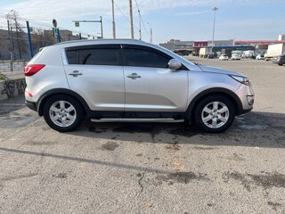 2013 Kia Sportage III, серый, 1350000 рублей, вид 4