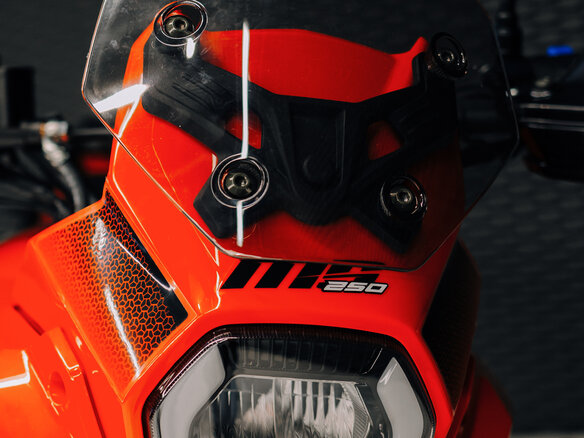 2025 Loncin MS250, красный, 179900 рублей - вид 6