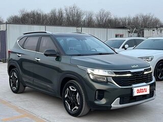 2023 Kia Seltos I Рестайлинг, серый, 1800000 рублей, вид 3