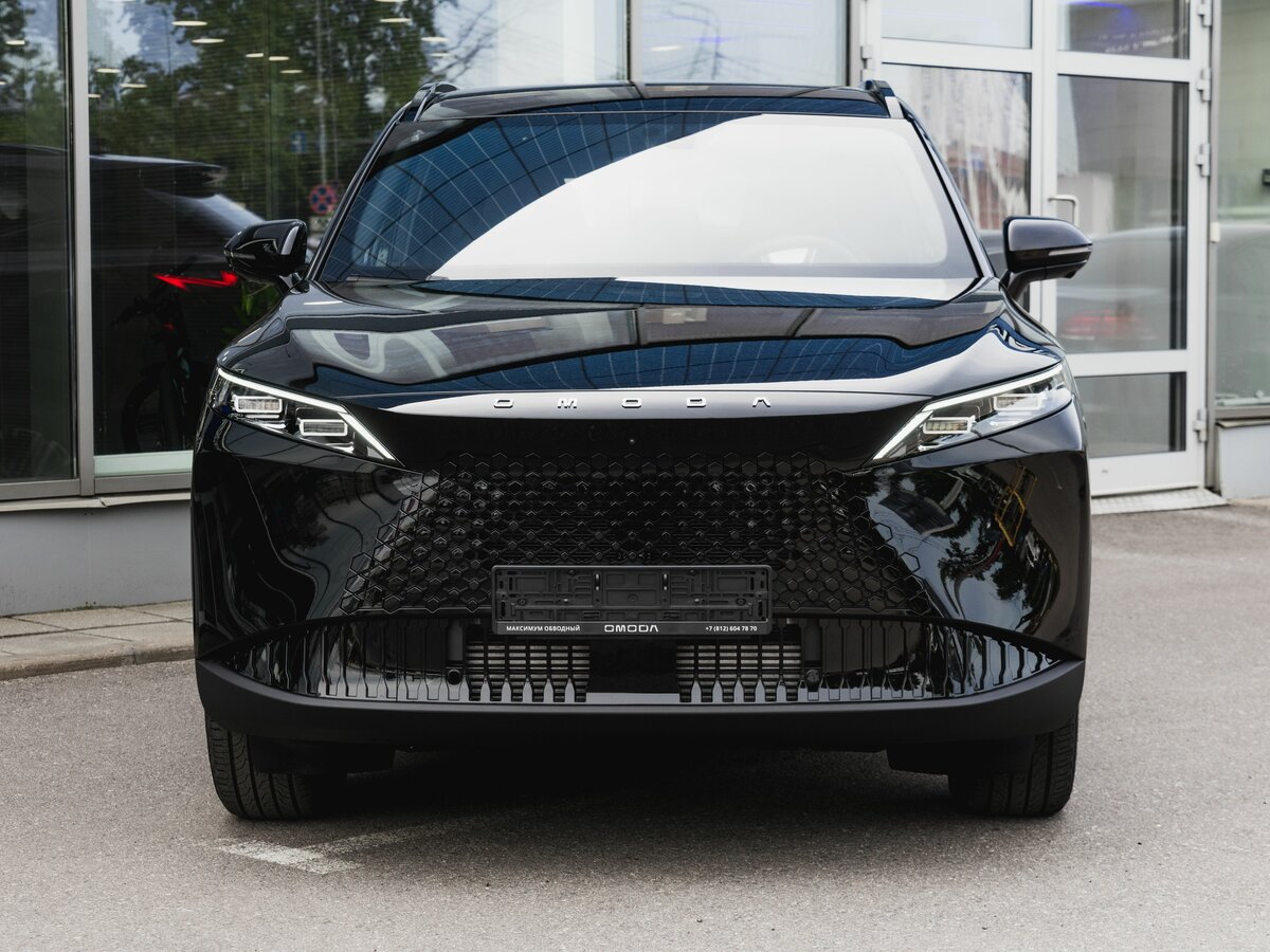 Открыть фотографии: Omoda C7