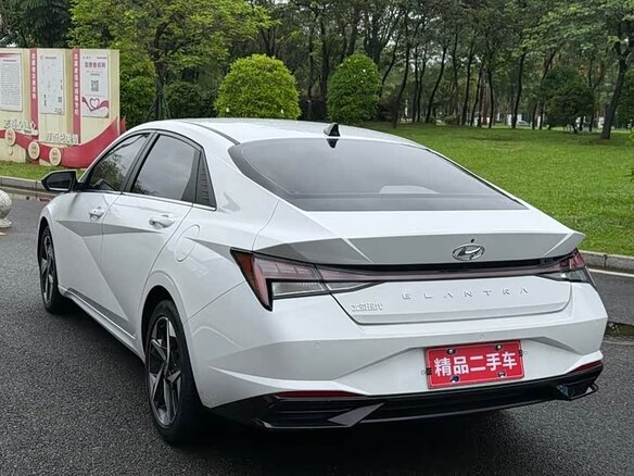 2022 Hyundai Elantra VII (CN7), белый - вид 4