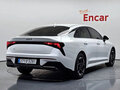2024 Kia K5 III Рестайлинг, белый, 2582000 рублей - вид 1