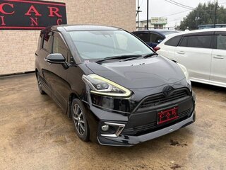2018 Toyota Sienta II, чёрный, 980400 рублей, вид 3